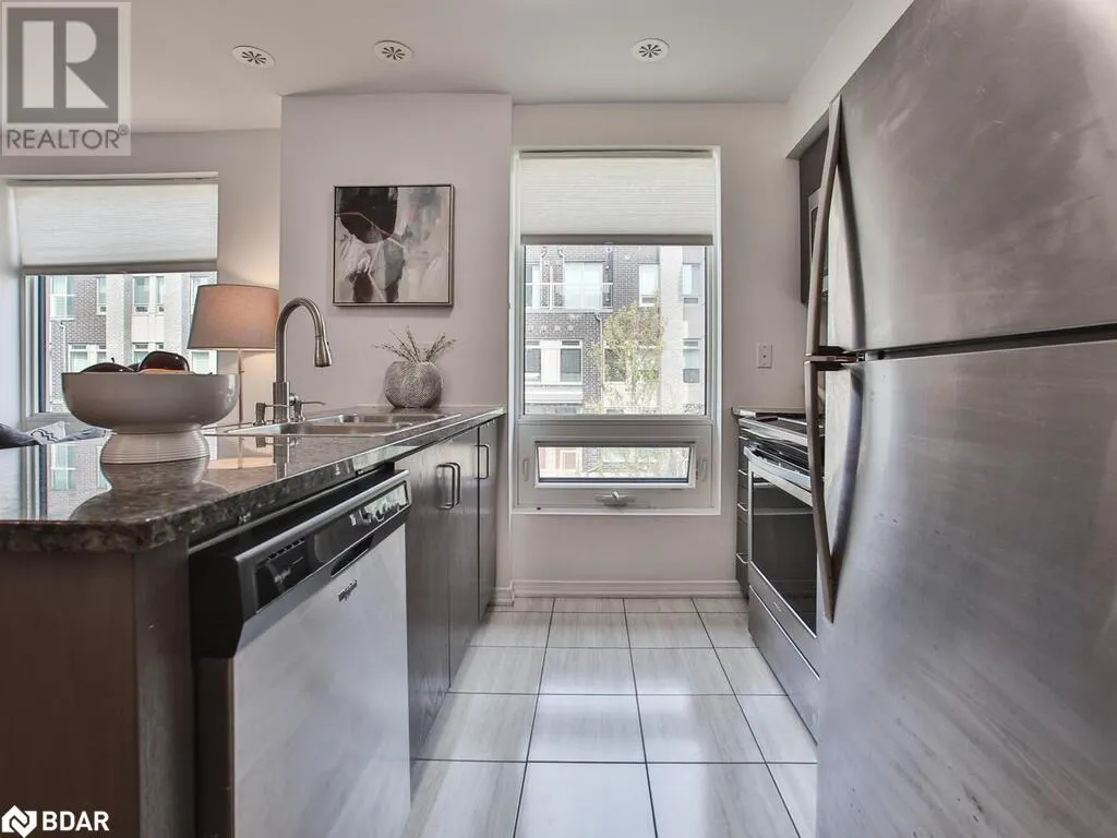 7 APPLEWOOD Lane Unit# 232, #232