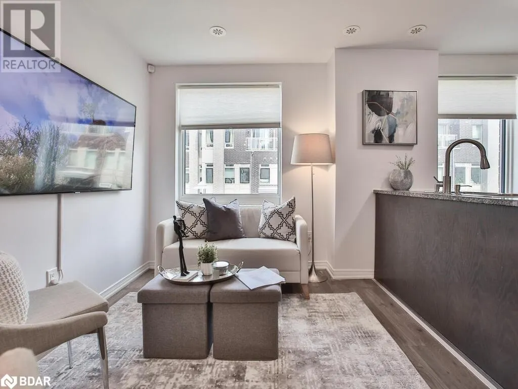 7 APPLEWOOD Lane Unit# 232, #232