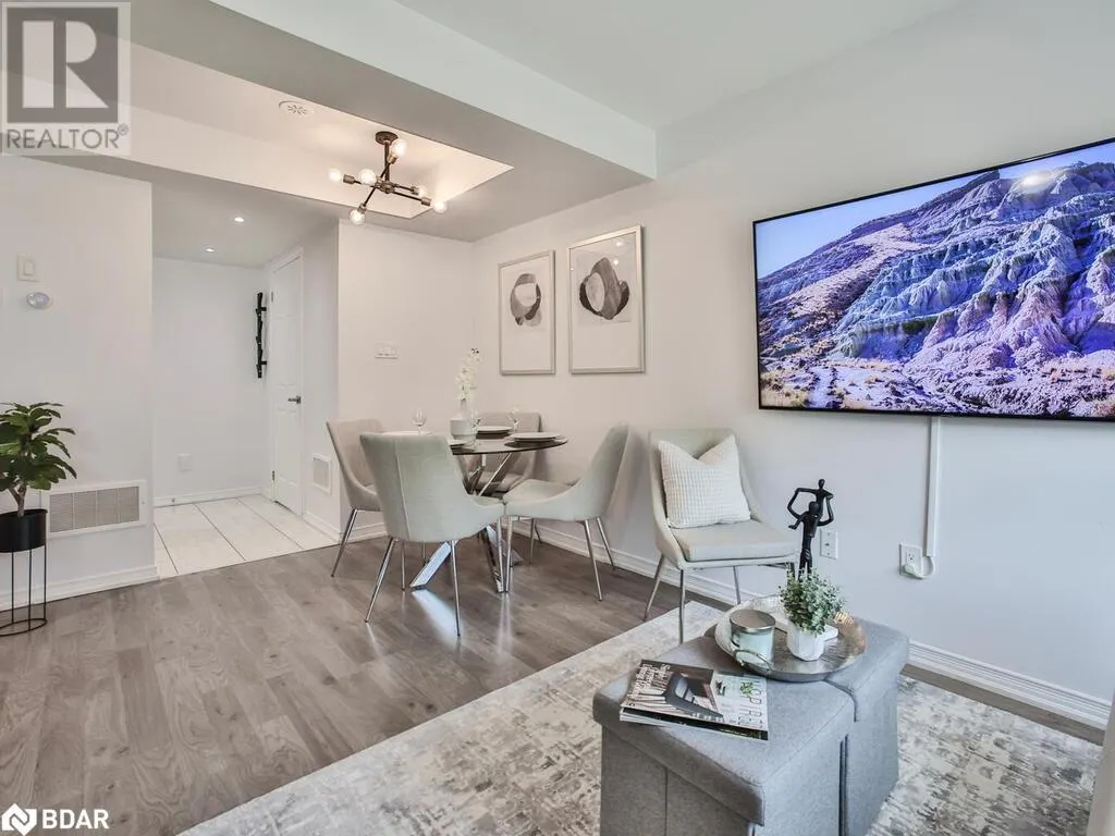7 APPLEWOOD Lane Unit# 232, #232