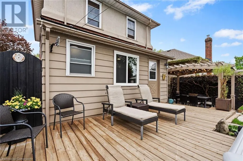 47 CURRIE Street