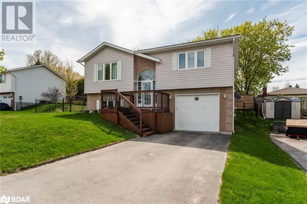 628 WAYNE Crescent