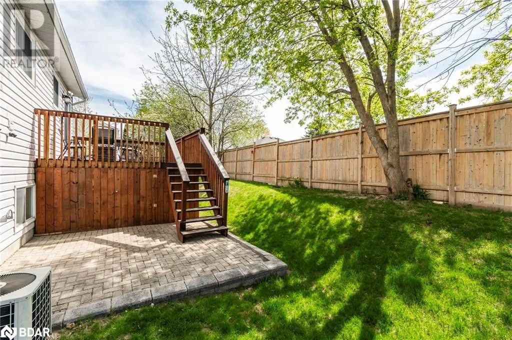 628 WAYNE Crescent