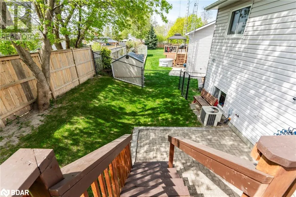 628 WAYNE Crescent