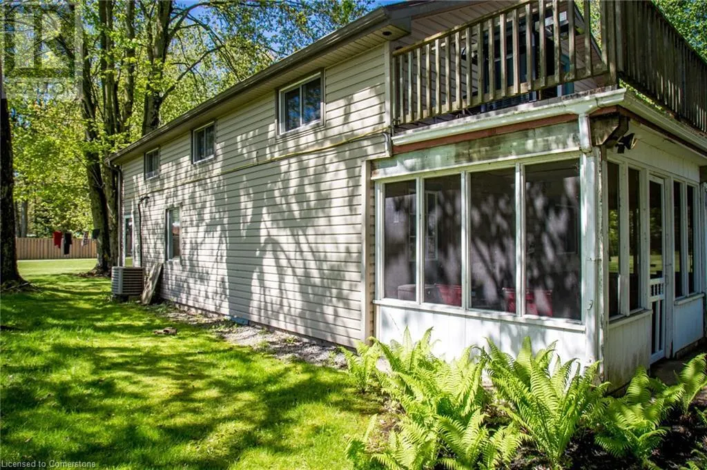 4 LOCHMOOR Avenue