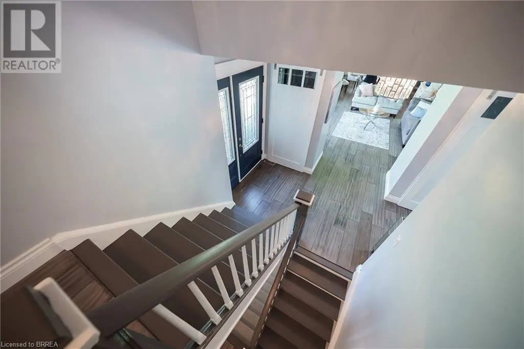 22 SUMMERHAYES Crescent