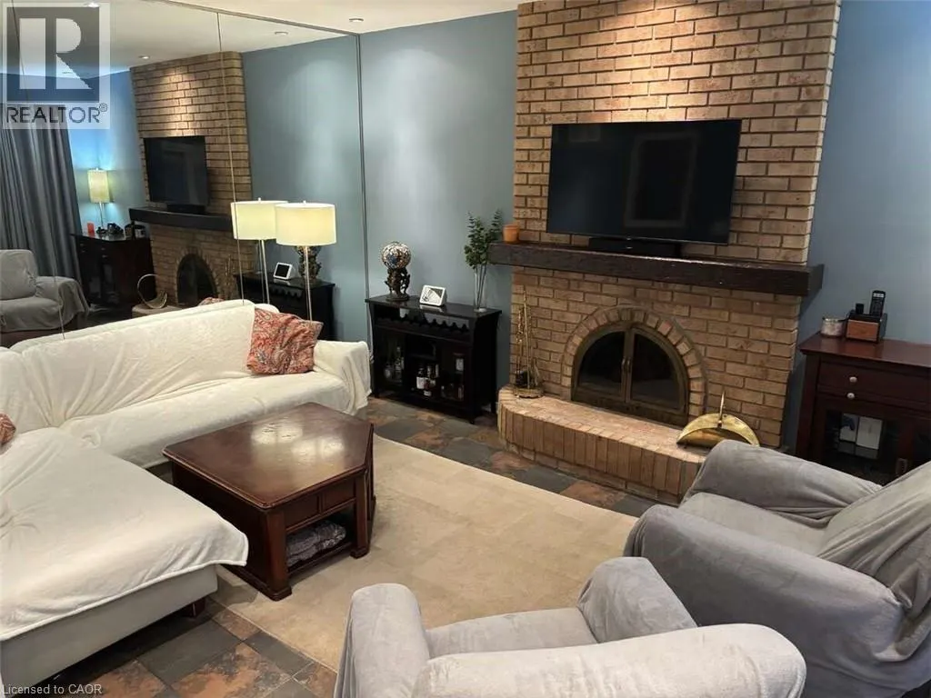 6942 BARRISDALE Drive