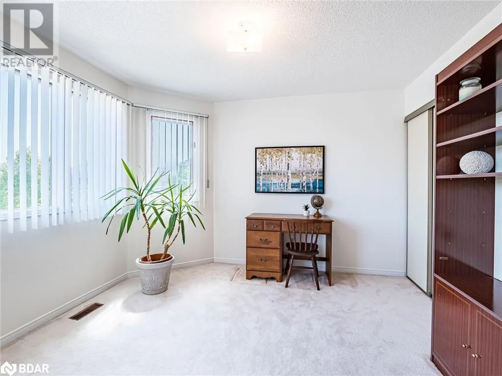 56 CANNON Crescent