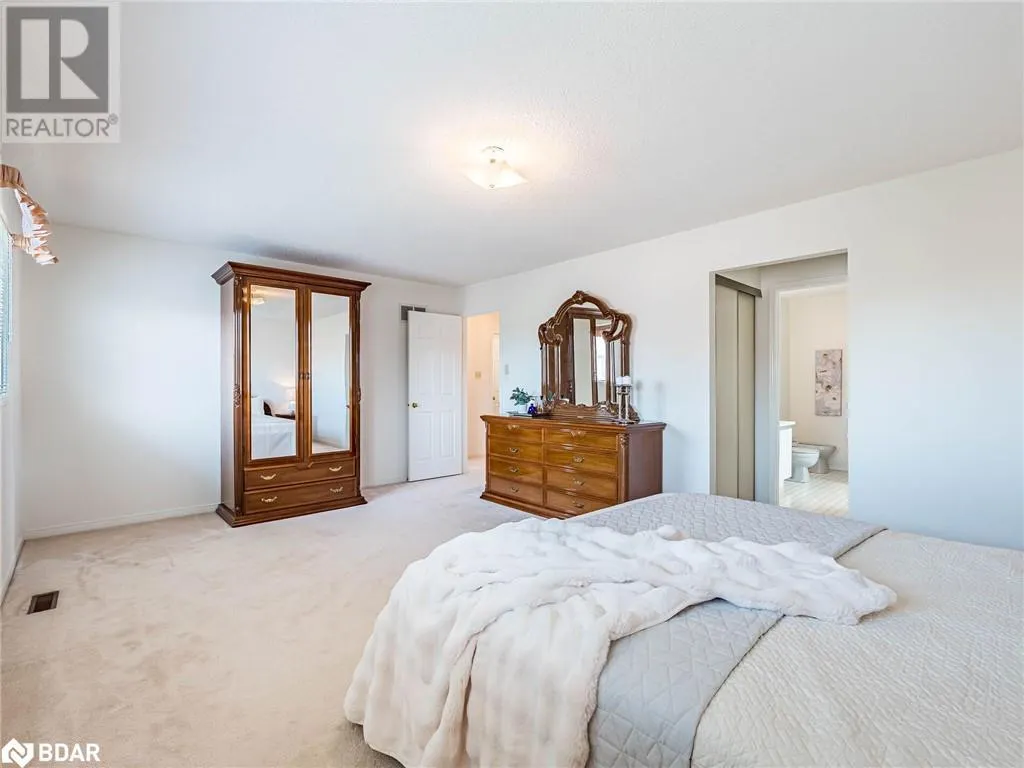 56 CANNON Crescent