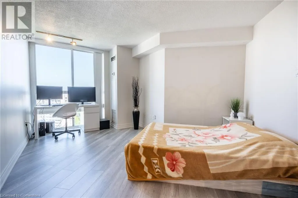 3650 KANEFF Crescent Unit# 2302, #2302