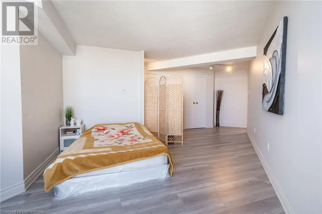 3650 KANEFF Crescent Unit# 2302, #2302