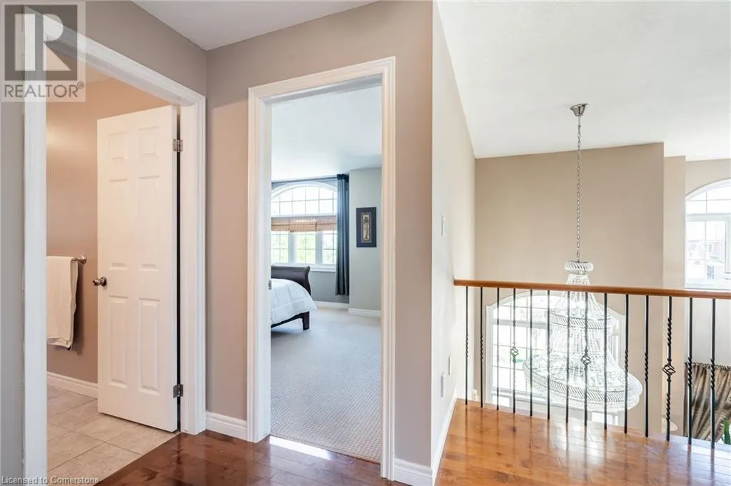 24 EDGECROFT Crescent