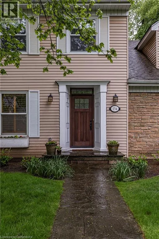134 BROAD LEAF Crescent