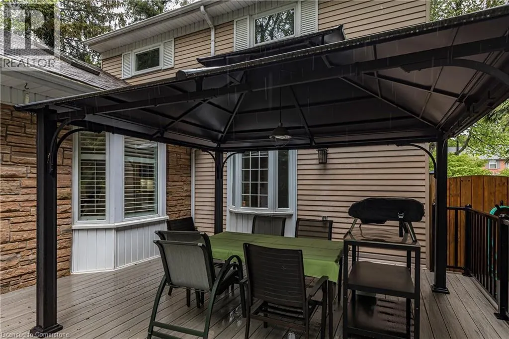 134 BROAD LEAF Crescent