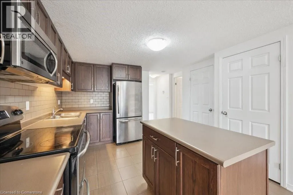 1684 FISCHER HALLMAN Road Unit# A, #A
