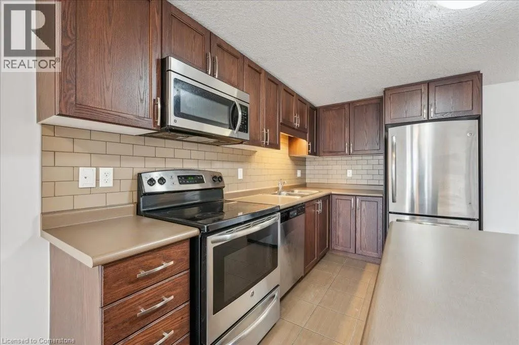 1684 FISCHER HALLMAN Road Unit# A, #A
