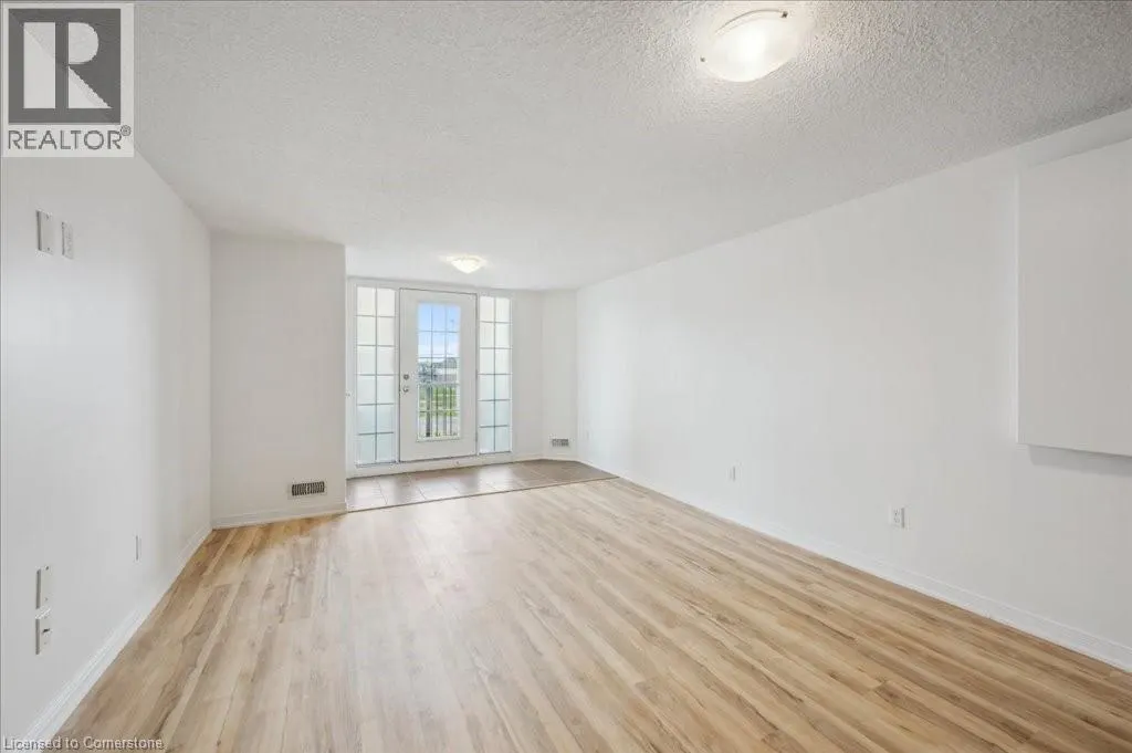 1684 FISCHER HALLMAN Road Unit# A, #A