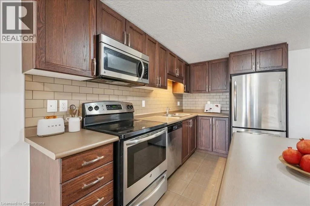 1684 FISCHER HALLMAN Road Unit# A, #A