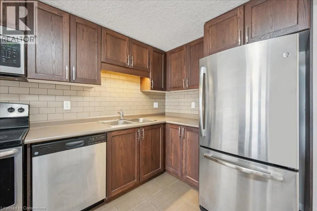 1684 FISCHER HALLMAN Road Unit# A, #A