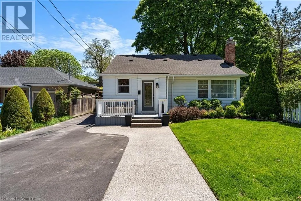 23 NELLES Boulevard