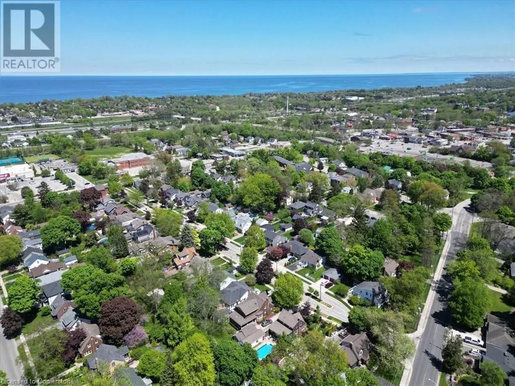 23 NELLES Boulevard