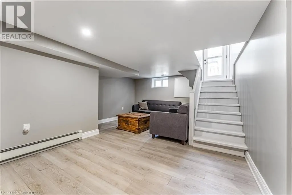23 NELLES Boulevard