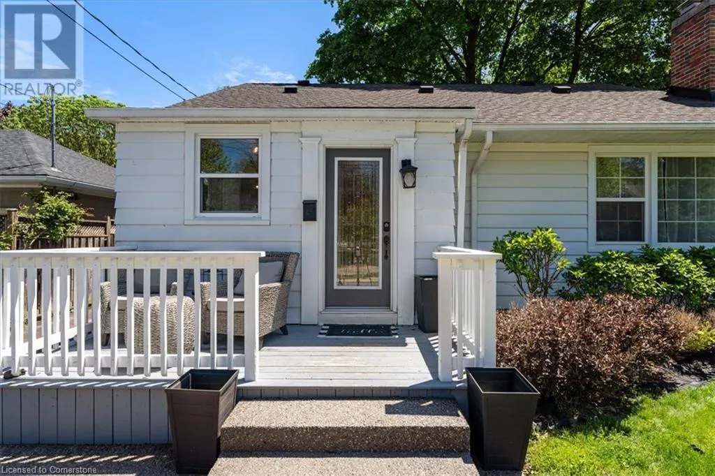 23 NELLES Boulevard