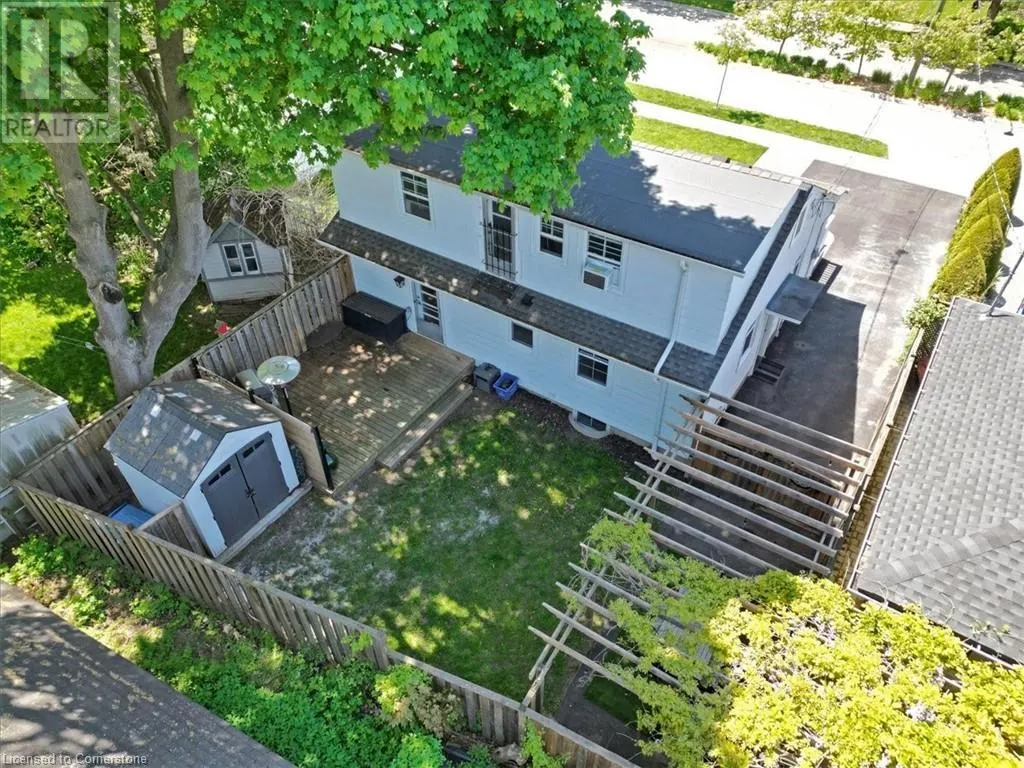 23 NELLES Boulevard