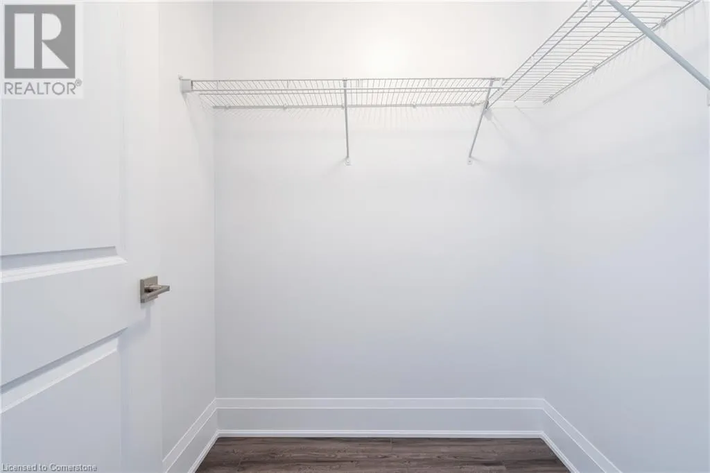 450 DUNDAS Street E Unit# 902, #902