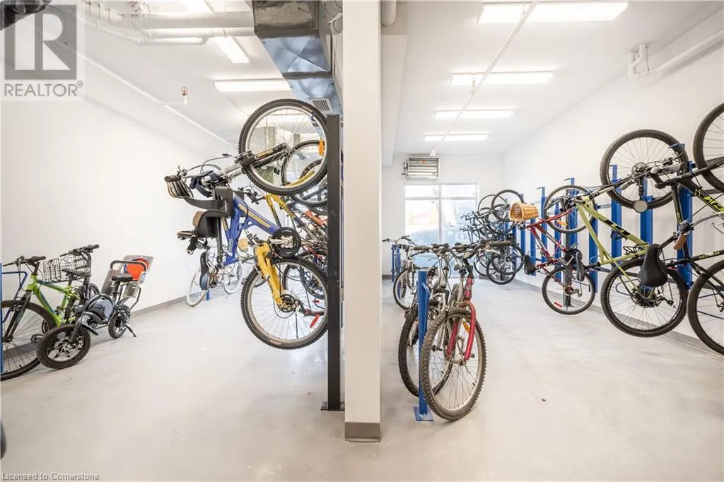450 DUNDAS Street E Unit# 902, #902