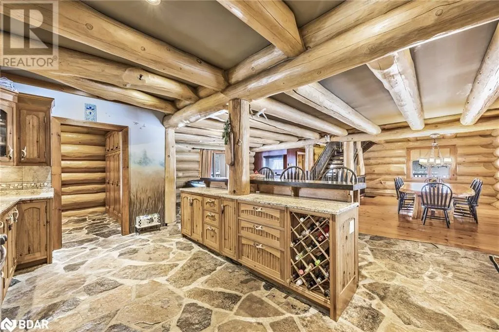 118 HIGHLAND Drive