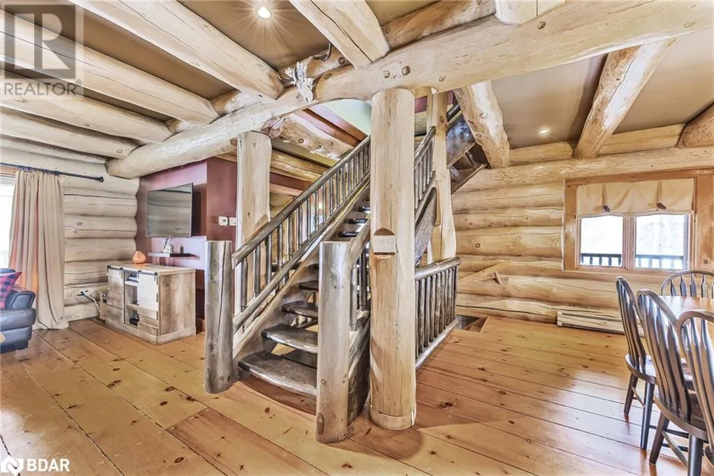 118 HIGHLAND Drive