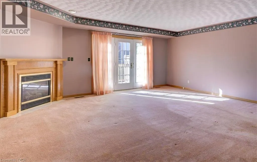42 DONLY Drive S Unit# 2, #2