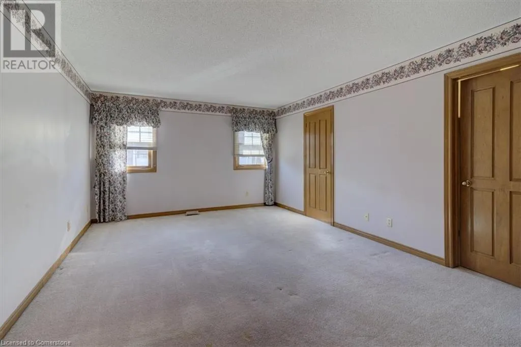 42 DONLY Drive S Unit# 2, #2
