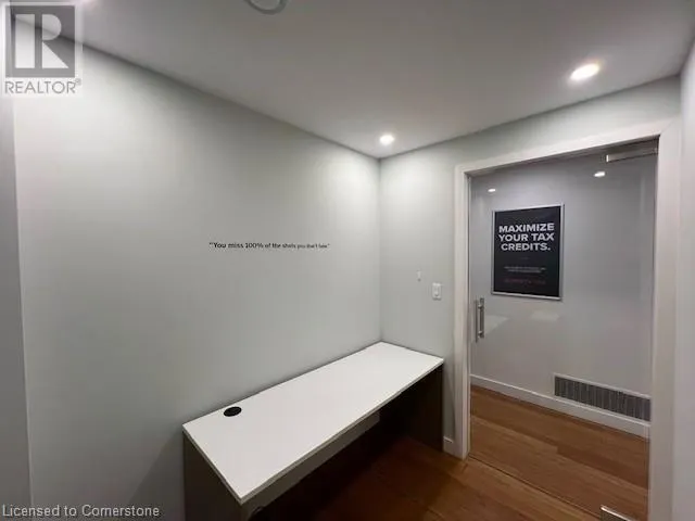 59 JOHN Street S Unit# F, #F