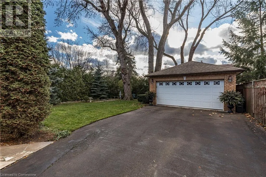 1486 MYRON Drive