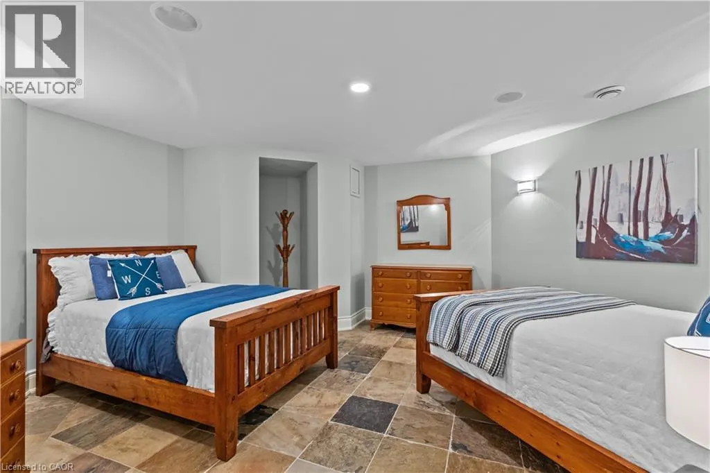 1532 CONCESSION RD 6 W
