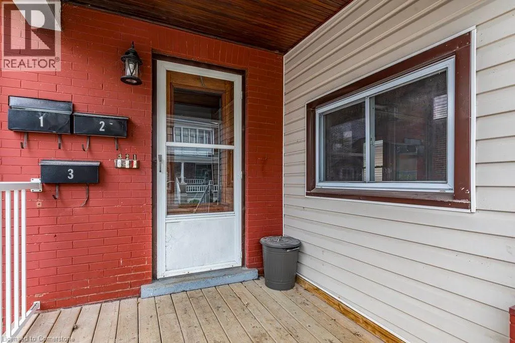 23 AVENUE Place