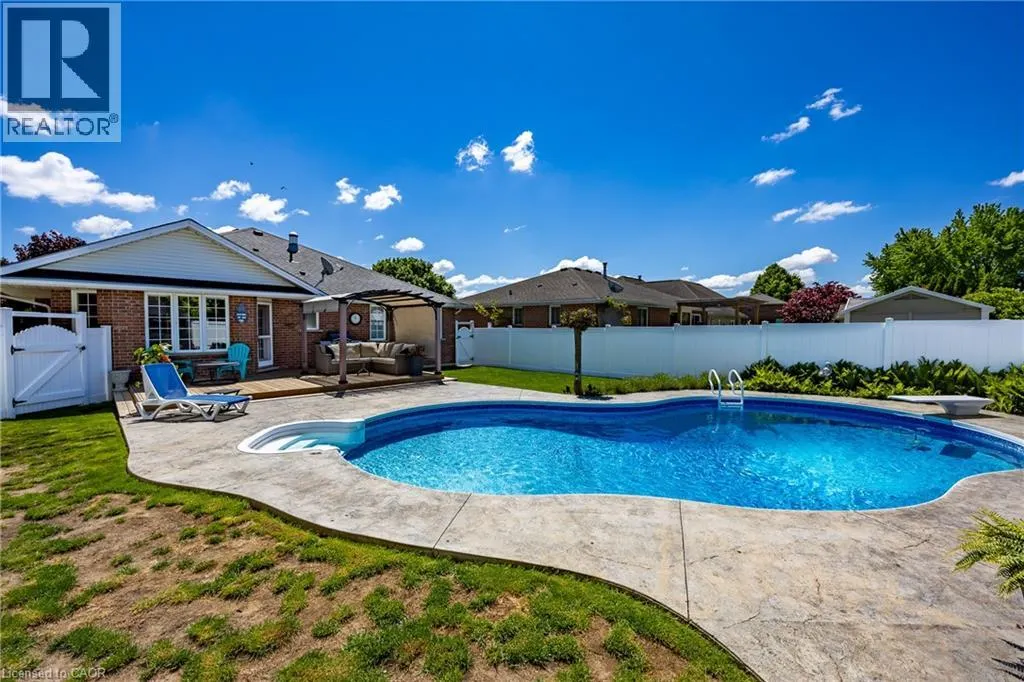 6 VIOLA Court