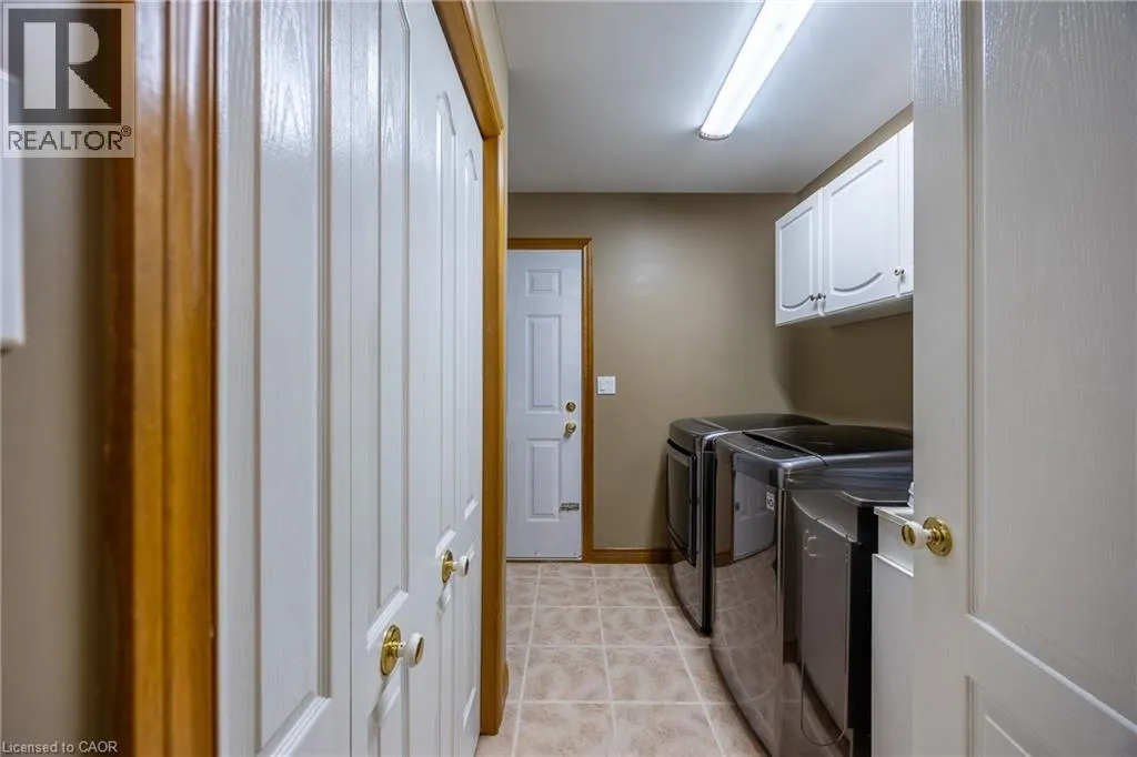 6 VIOLA Court