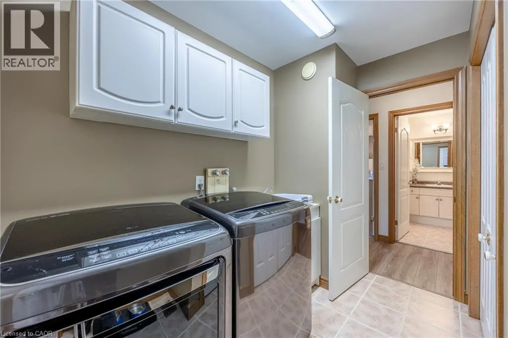 6 VIOLA Court