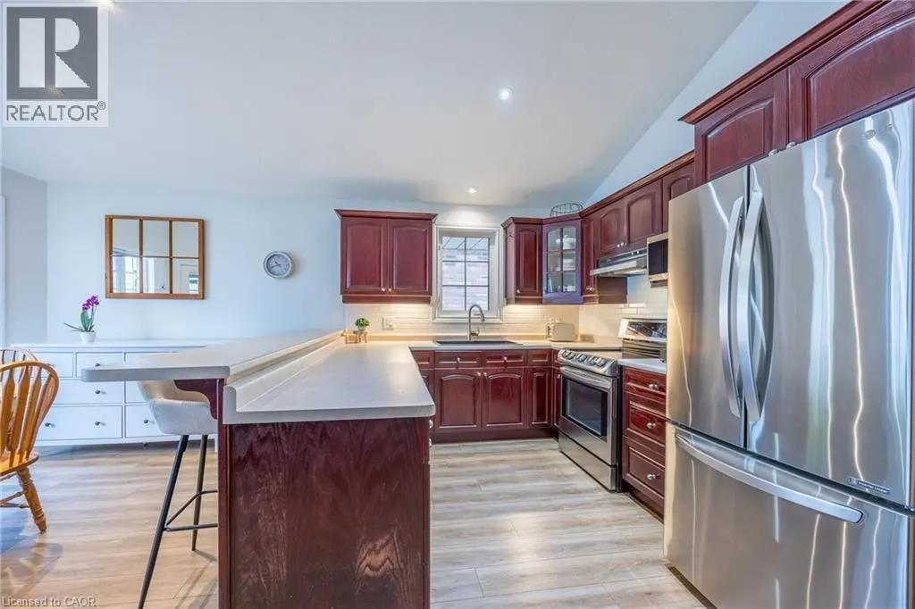 6 VIOLA Court