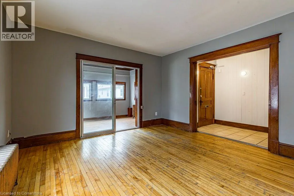 23 AVENUE Place