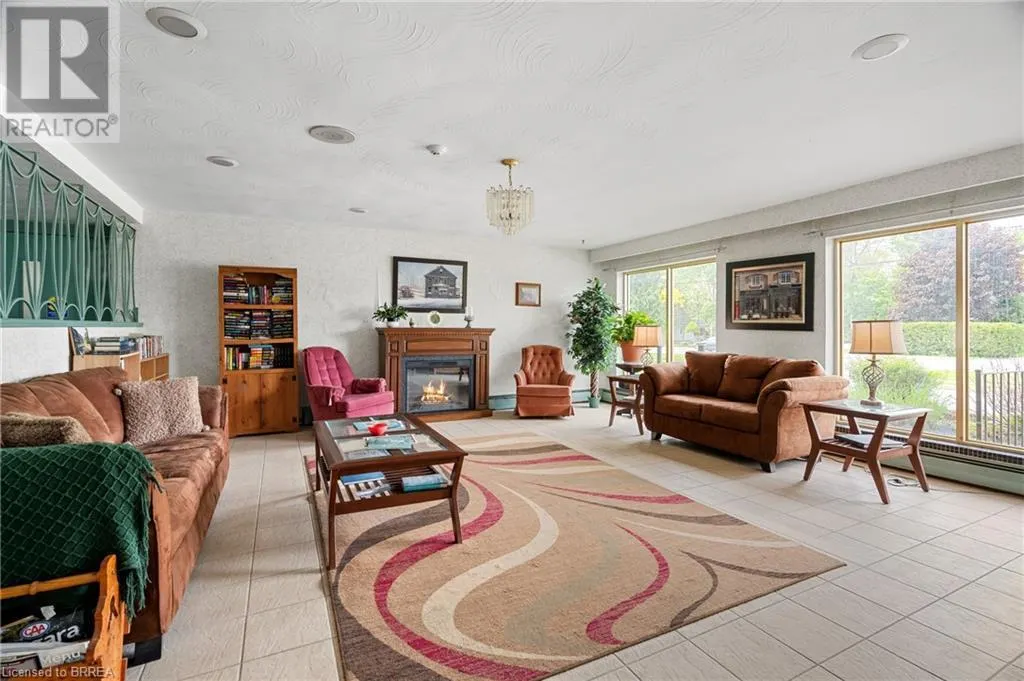 485 THOROLD Road Unit# 323, #323