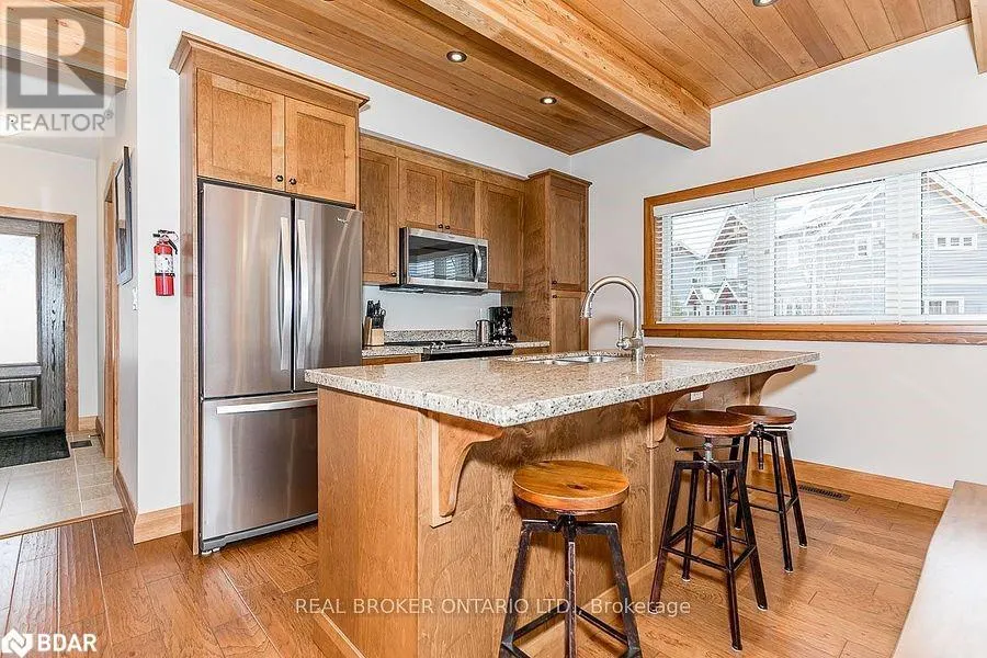 1841 MUSKOKA ROAD 118 Road W Unit# 1B, #1B