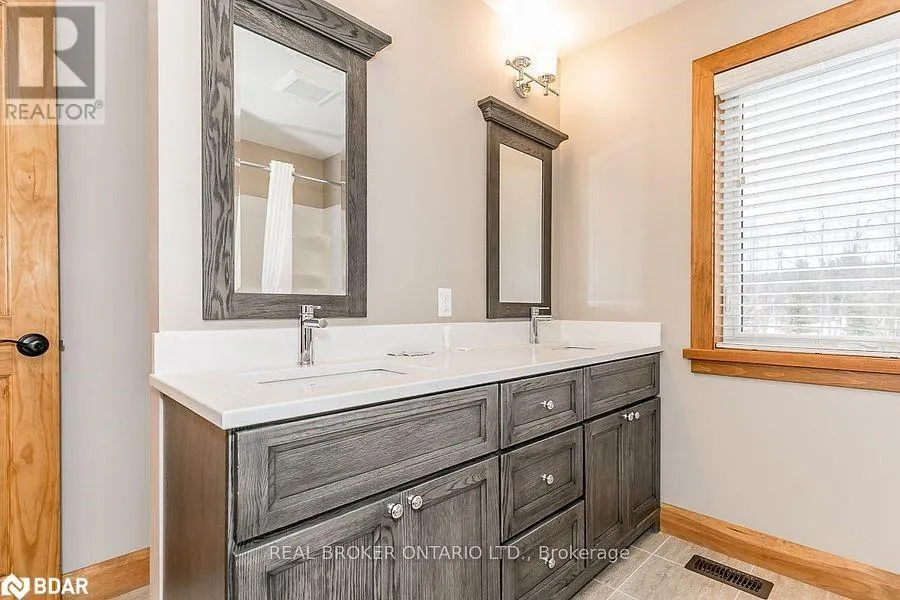 1841 MUSKOKA ROAD 118 Road W Unit# 1B, #1B