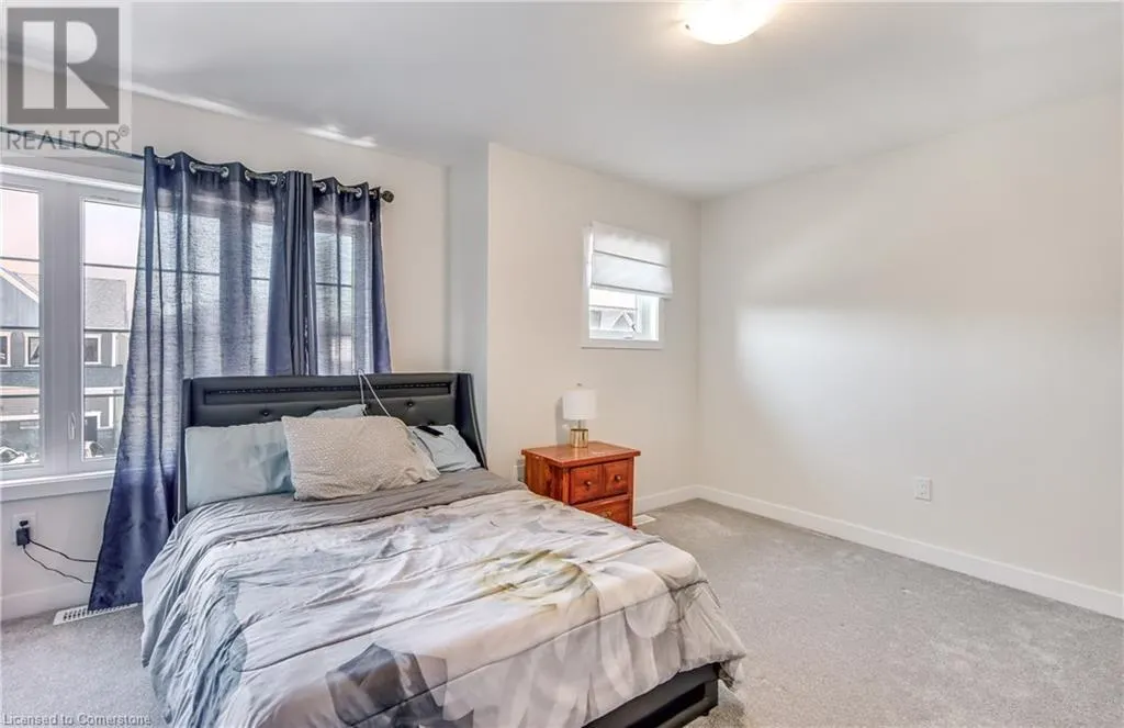 76 SUNFLOWER Crescent