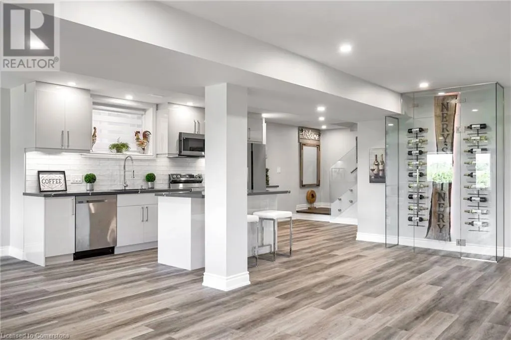 258 SHOREVIEW Drive
