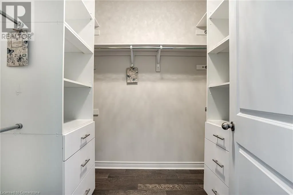 258 SHOREVIEW Drive