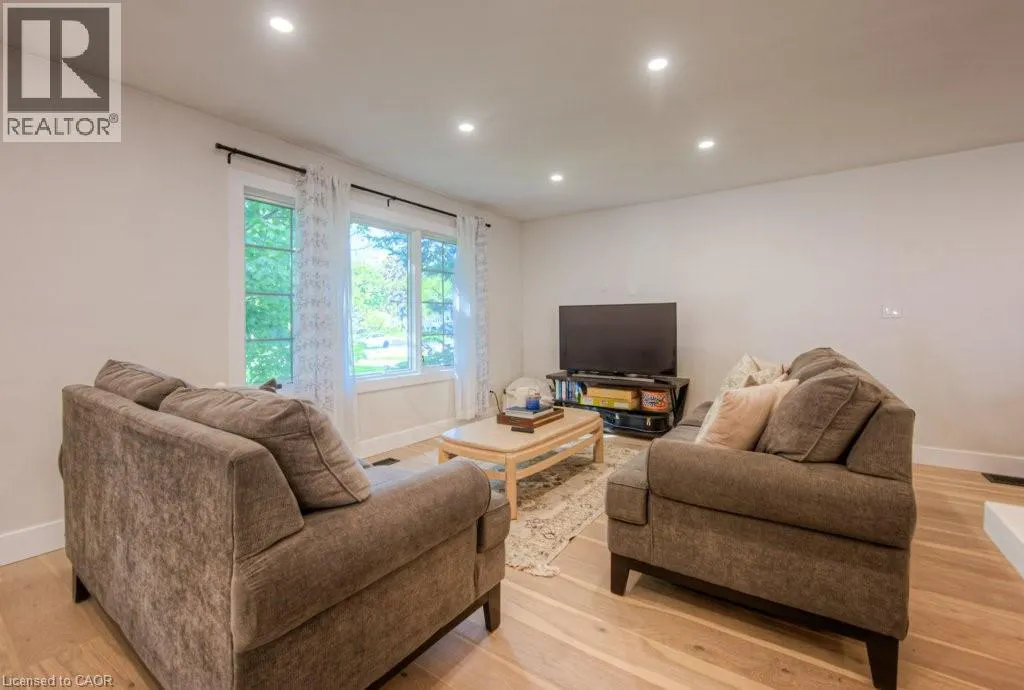 23 CARBERRY Road