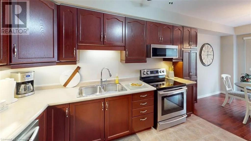 348 HIGHLAND Road W Unit# 3, #3